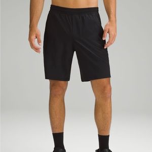 Lululemon Mens Pacebreaker Shorts Medium